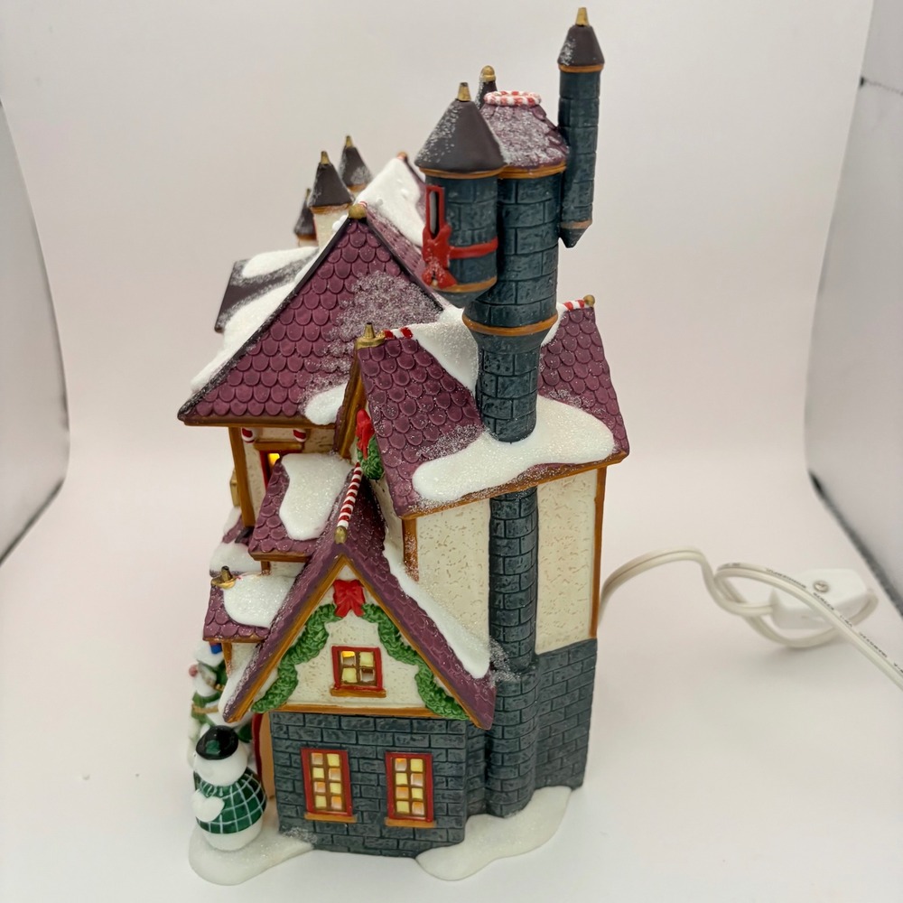 Department 56 Santa's Castle Multicolor North Pole Series 56.56773 READ - Picture 4 of 10
